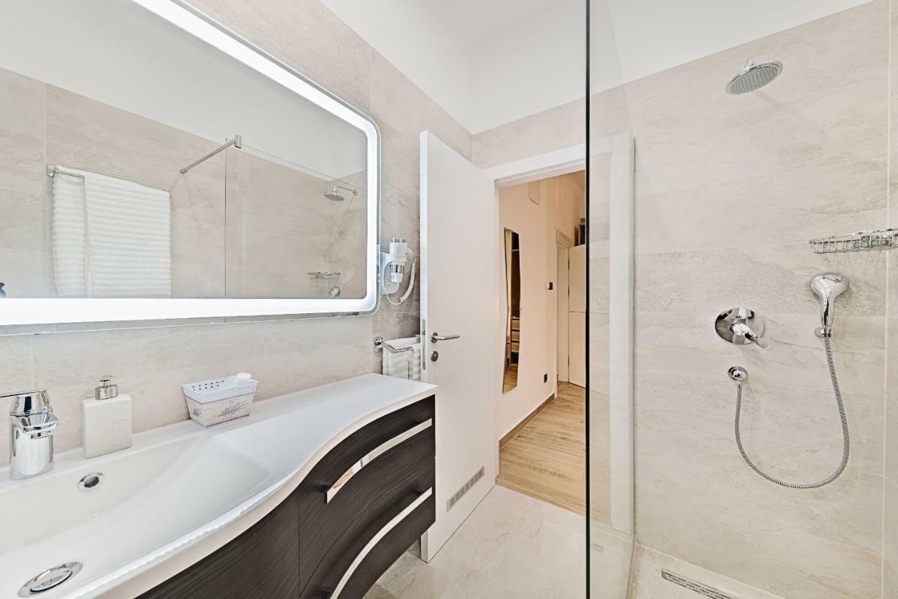 Infinity Centar Zagreb Hotel Eksteriør billede